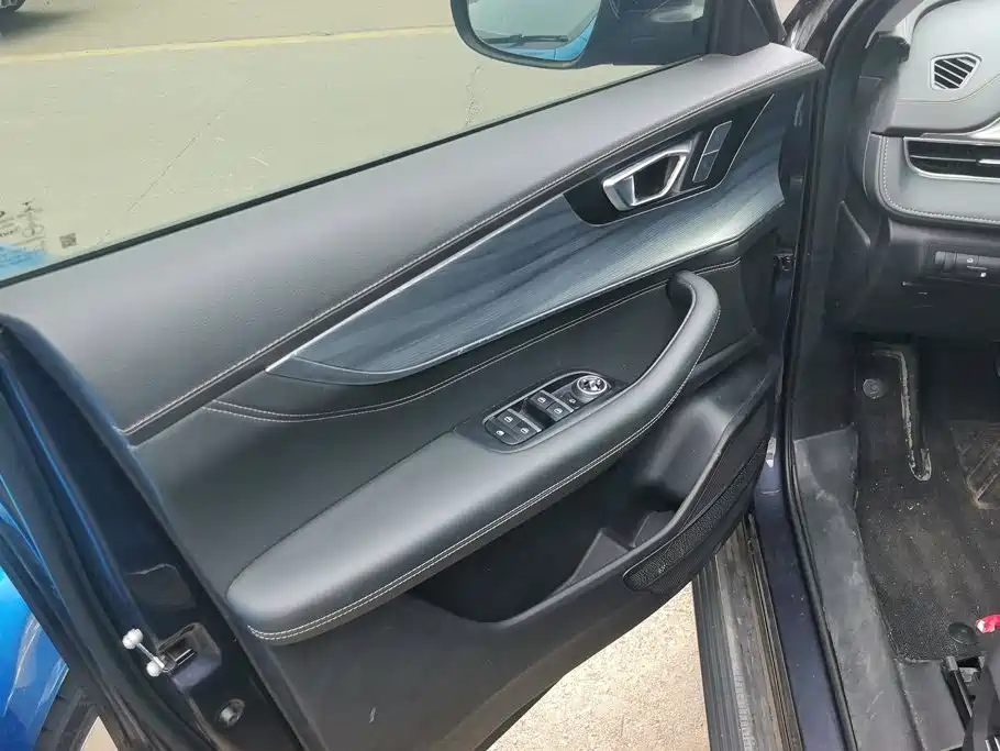 Chery Tiggo 8 PLUS Kunpeng e+ — миниатюра 7