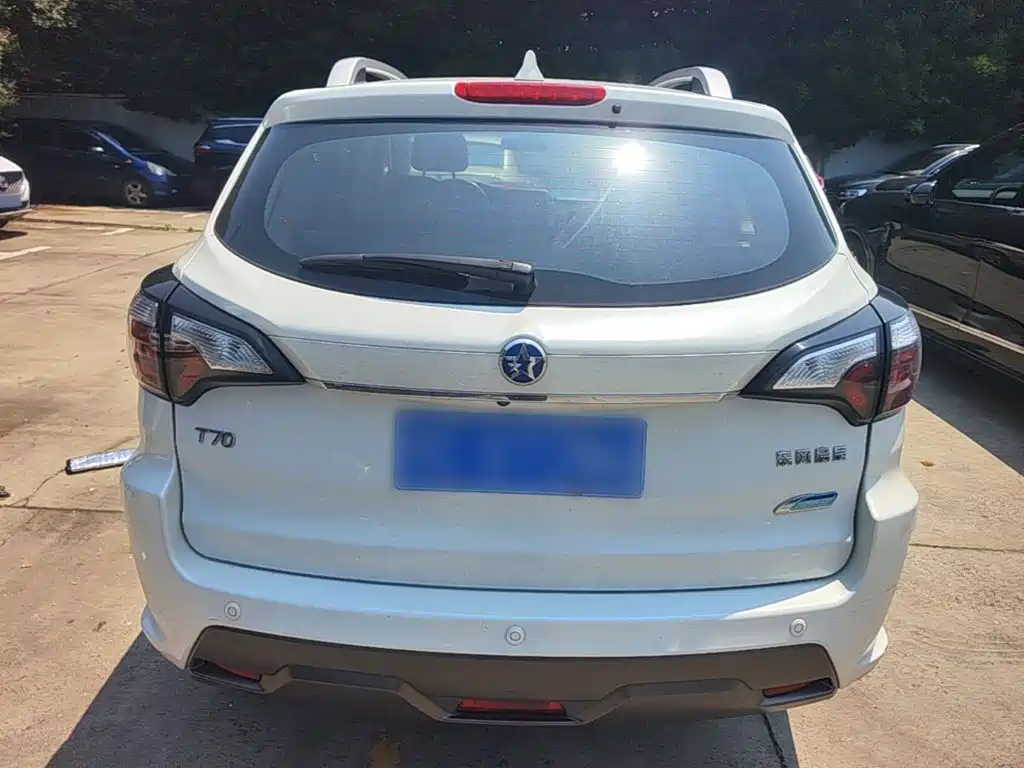 Venucia T70 2018 2.0L CVT