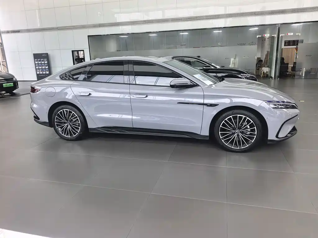 BYD Han — миниатюра 9