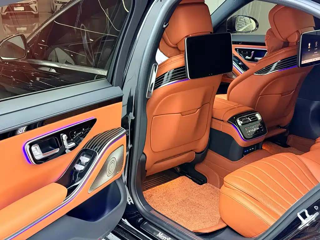 Mercedes-Benz S-Class — миниатюра 8