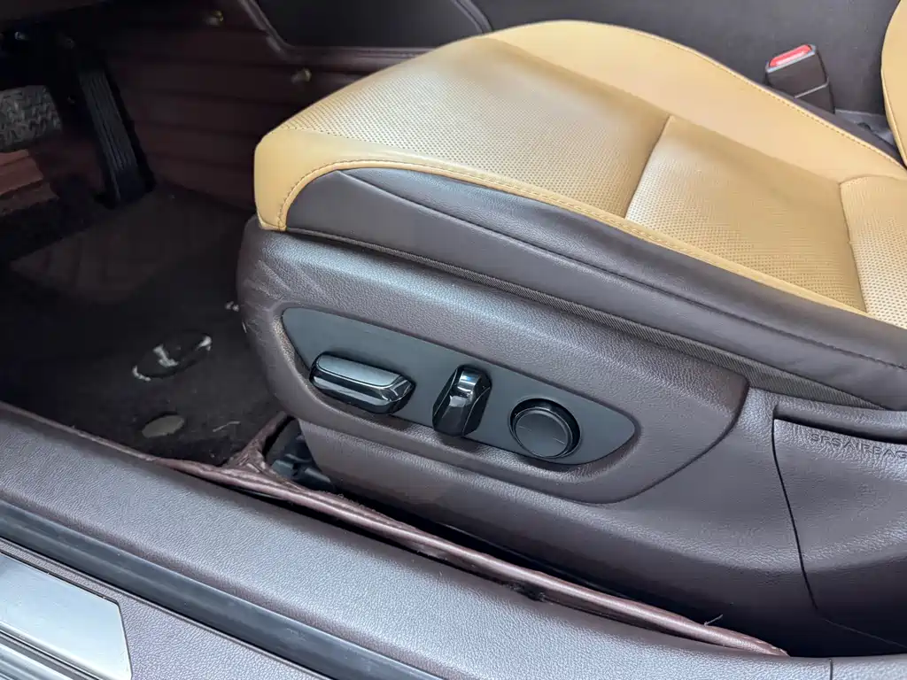Lexus ES 2018 200 V
