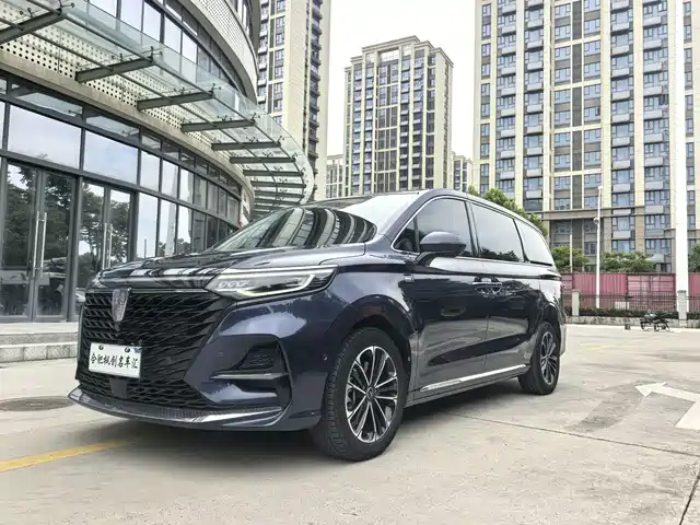 2022 Roewe iMAX8