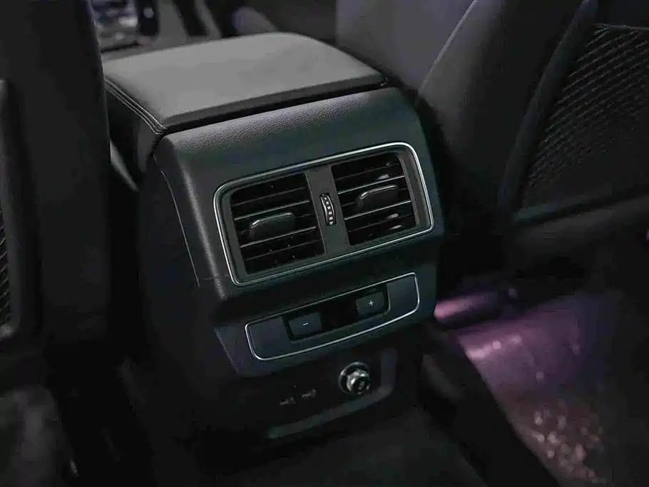 Audi Q5L — миниатюра 14