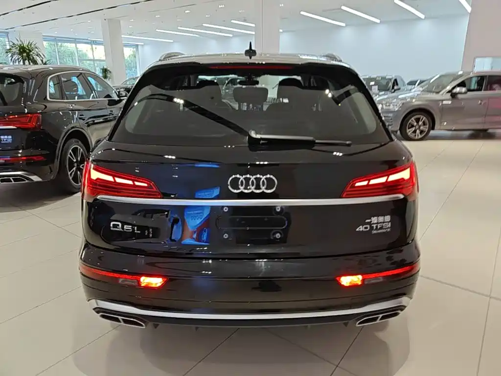 Audi Q5L — миниатюра 6