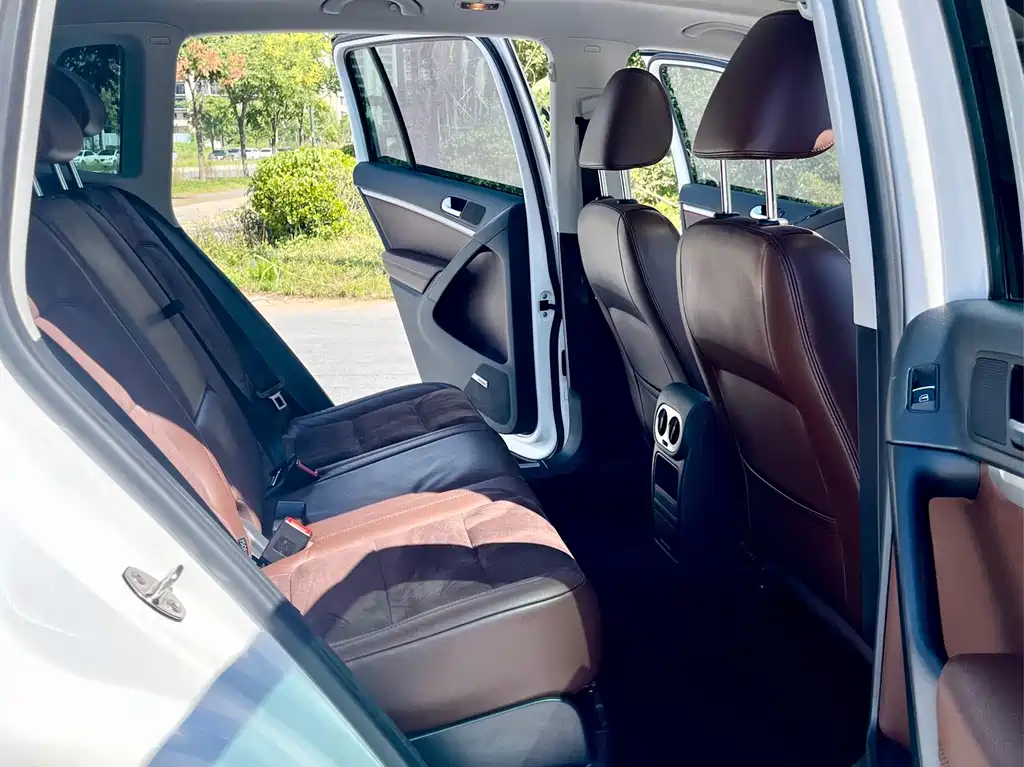Volkswagen Tiguan — миниатюра 17