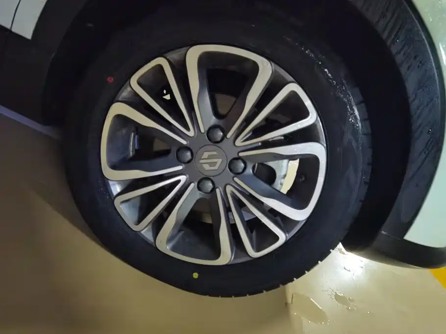 Leapmotor Leapmotor T03 — миниатюра 5