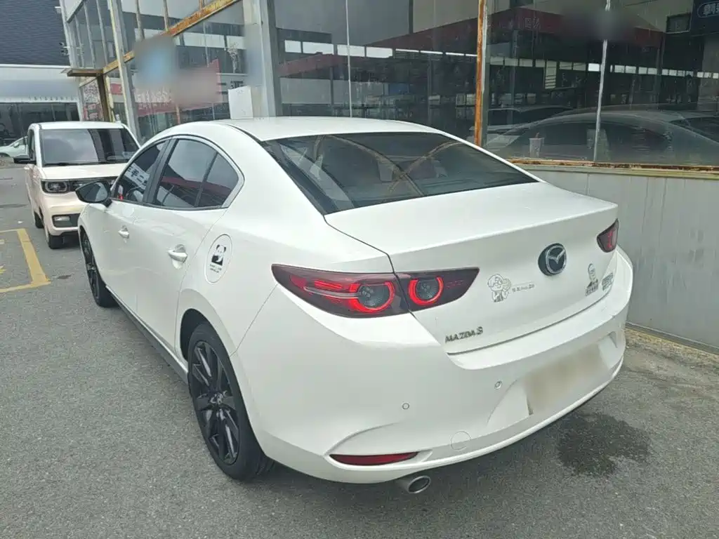Mazda 3 Axela — миниатюра 5