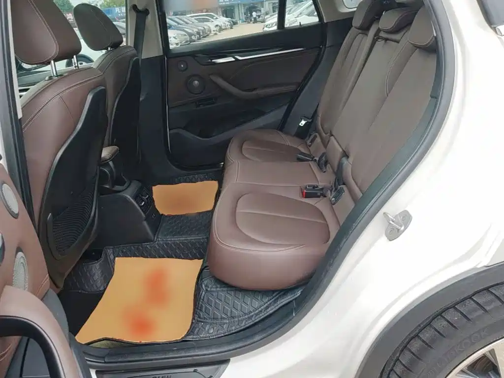 BMW X1 — миниатюра 17