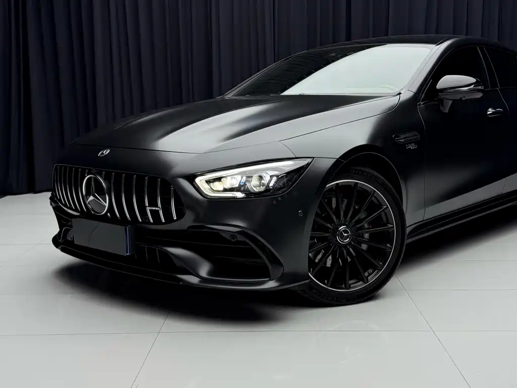 MERCEDES-BENZ AMG GT