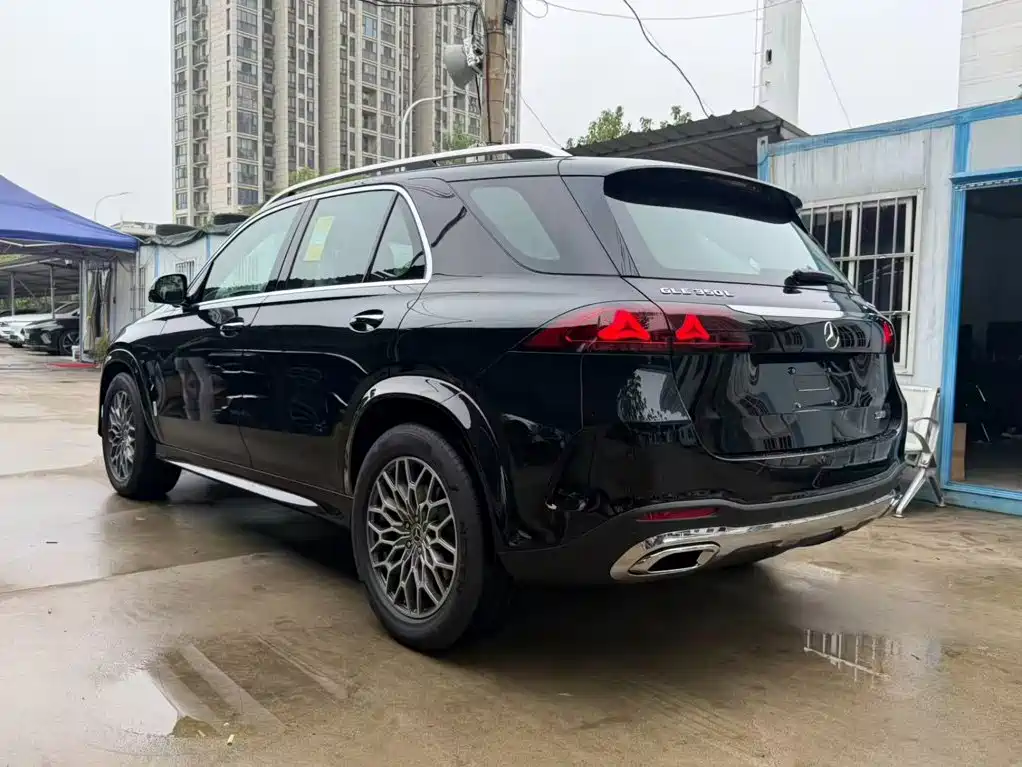 Mercedes-Benz GLE — миниатюра 7