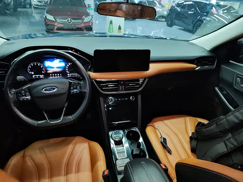 Ford Escape — миниатюра 14