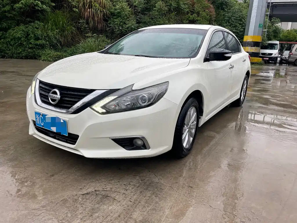 Nissan Teana 2017