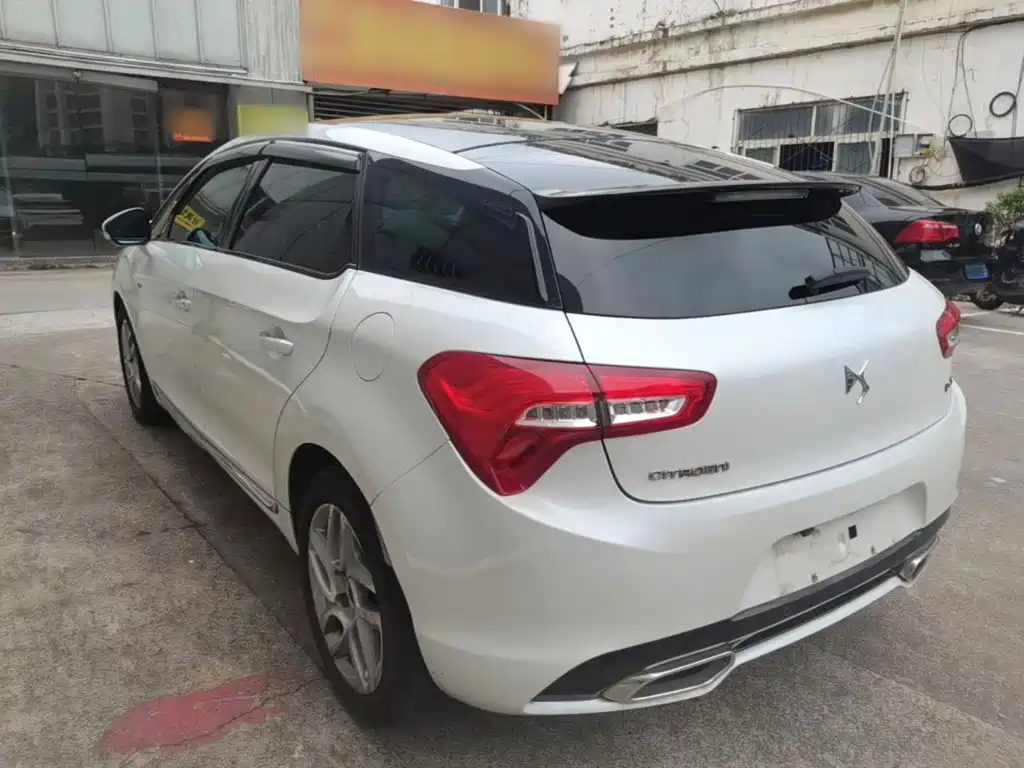 DS DS 5 — миниатюра 5
