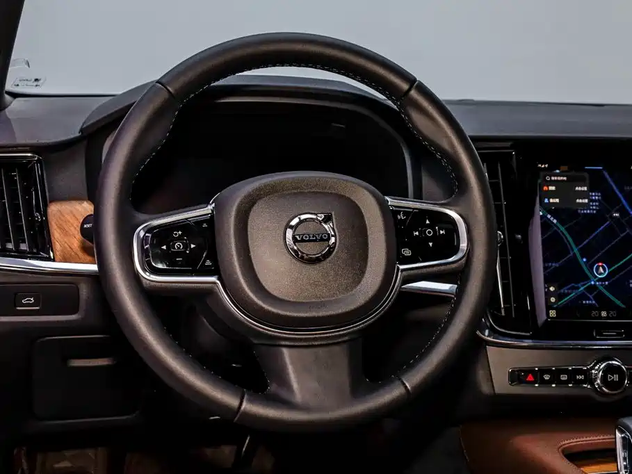 Volvo S90 — миниатюра 20