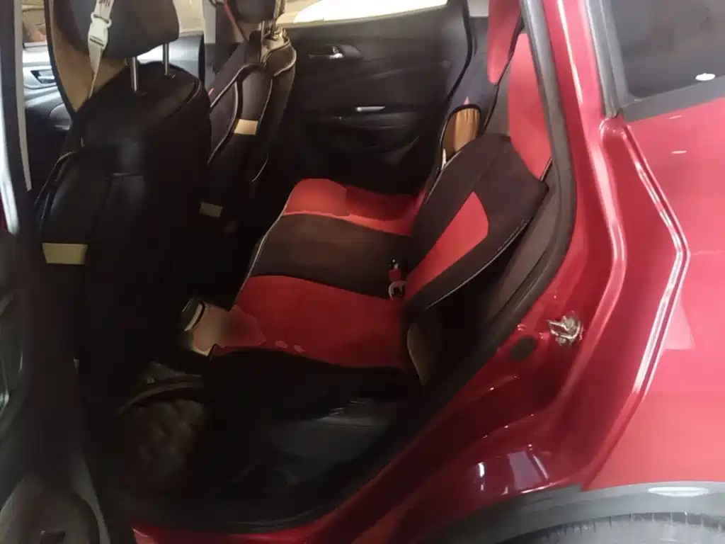 Changan CS15 — миниатюра 13