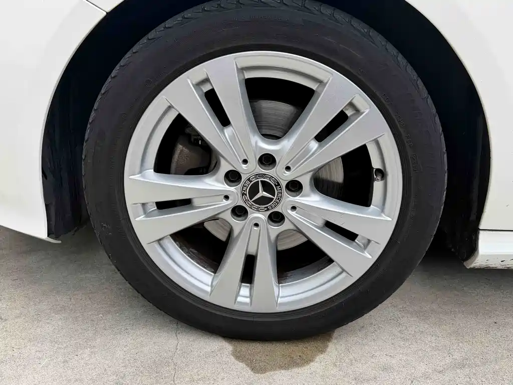Mercedes-Benz A-Class (Import) — миниатюра 11