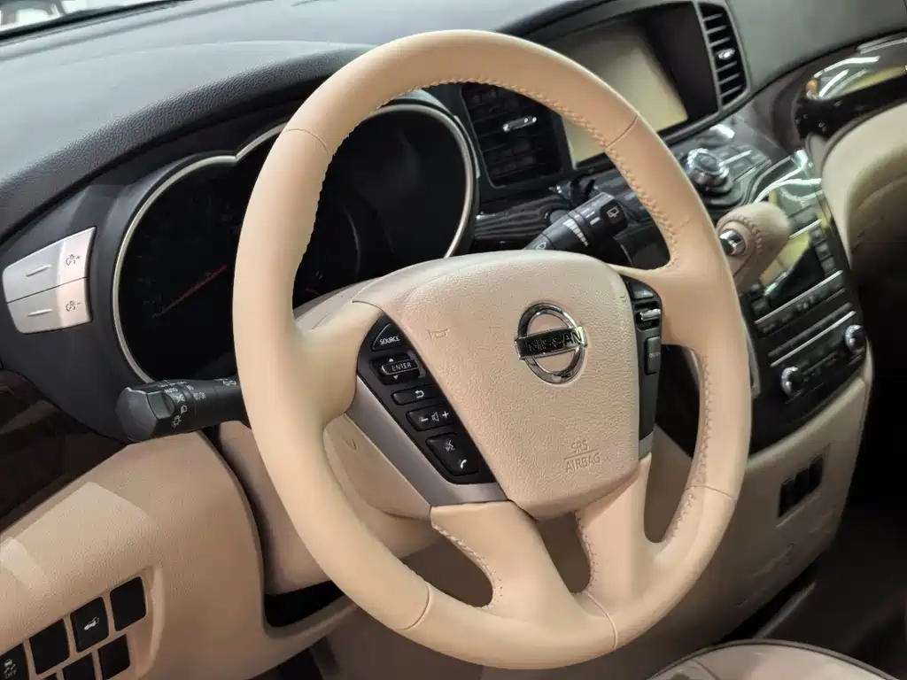 Nissan Quest — миниатюра 6