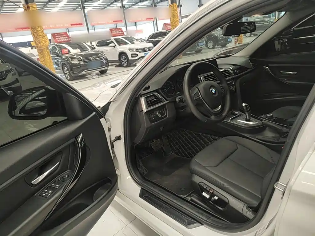 BMW 3 Series — миниатюра 16