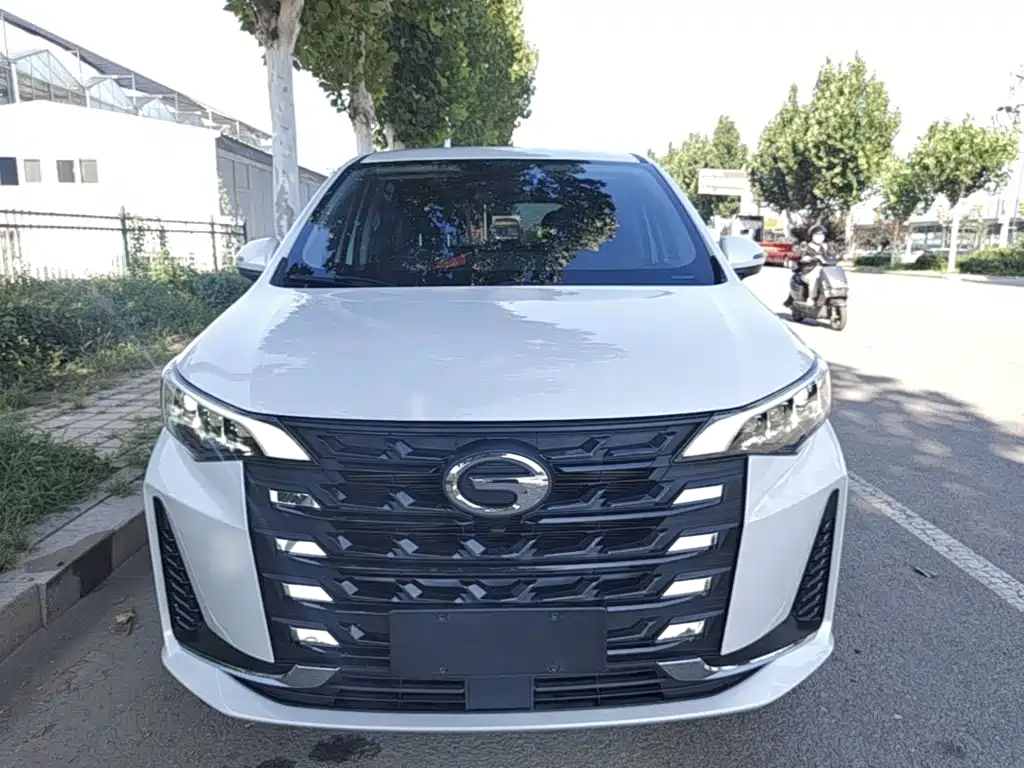 GAC Motor Trumpchi M6 — миниатюра 3