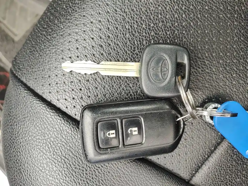 Toyota Vios FS — миниатюра 9