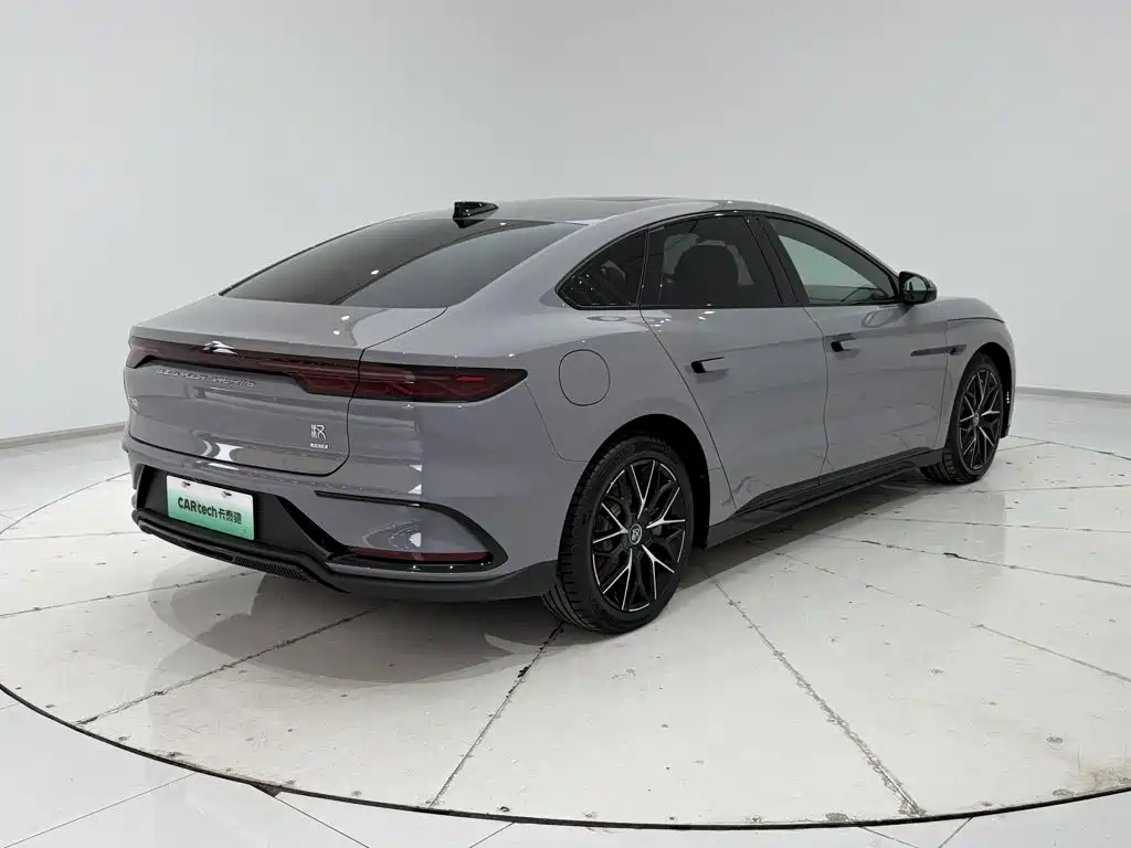 BYD Han — миниатюра 29