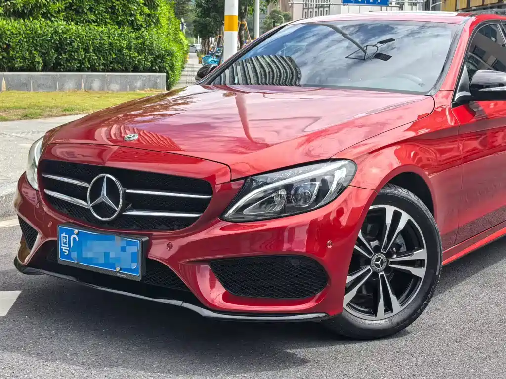 Mercedes-Benz C-Class — миниатюра 3