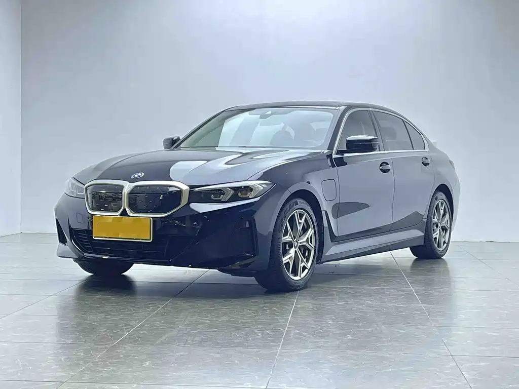 BMW i3 2024