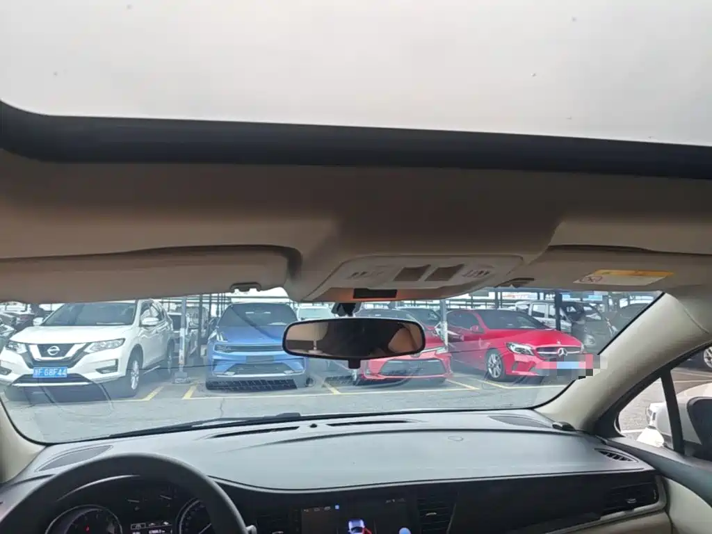 Buick Verano — миниатюра 18