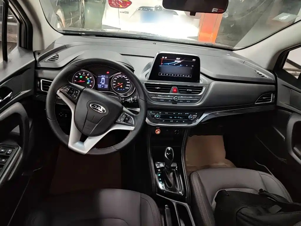 JAC Refine S3 — миниатюра 10