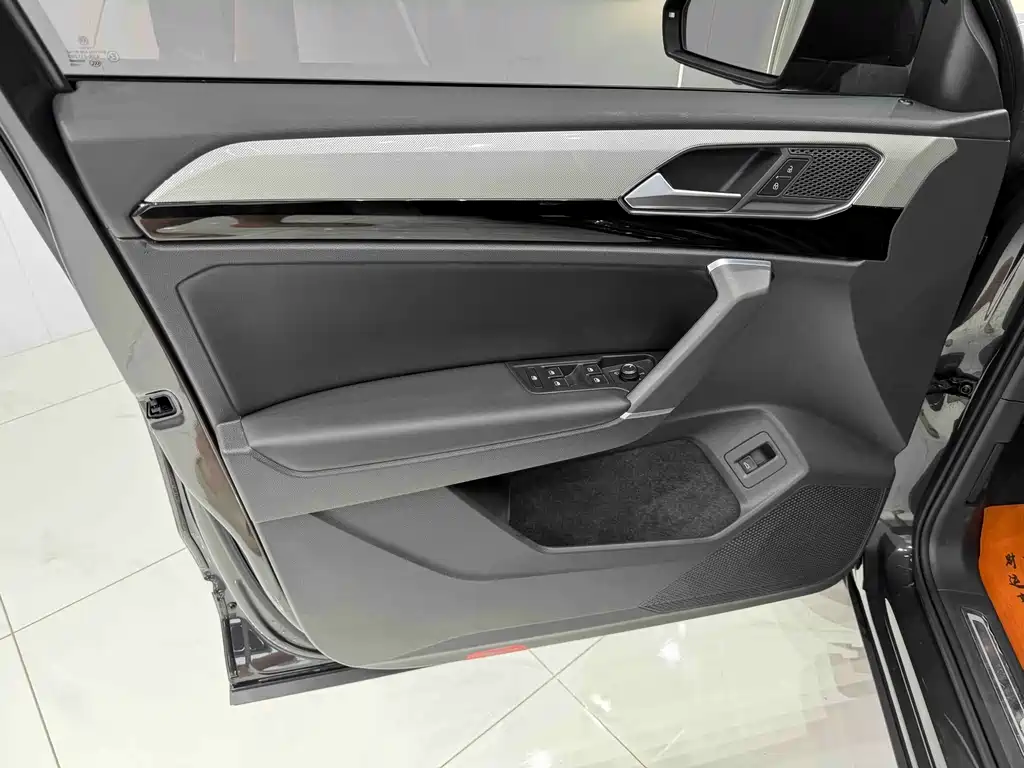 Volkswagen Tayron 2022 280TSI Luxury Smart Connect