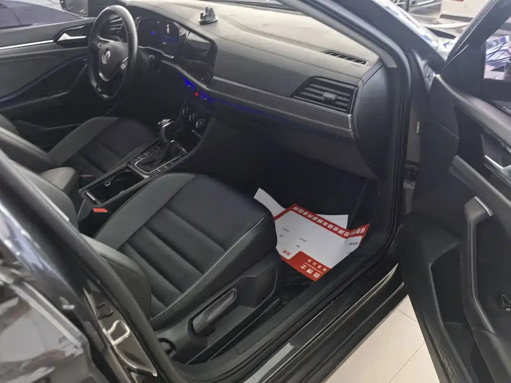 Volkswagen Sagitar — миниатюра 15
