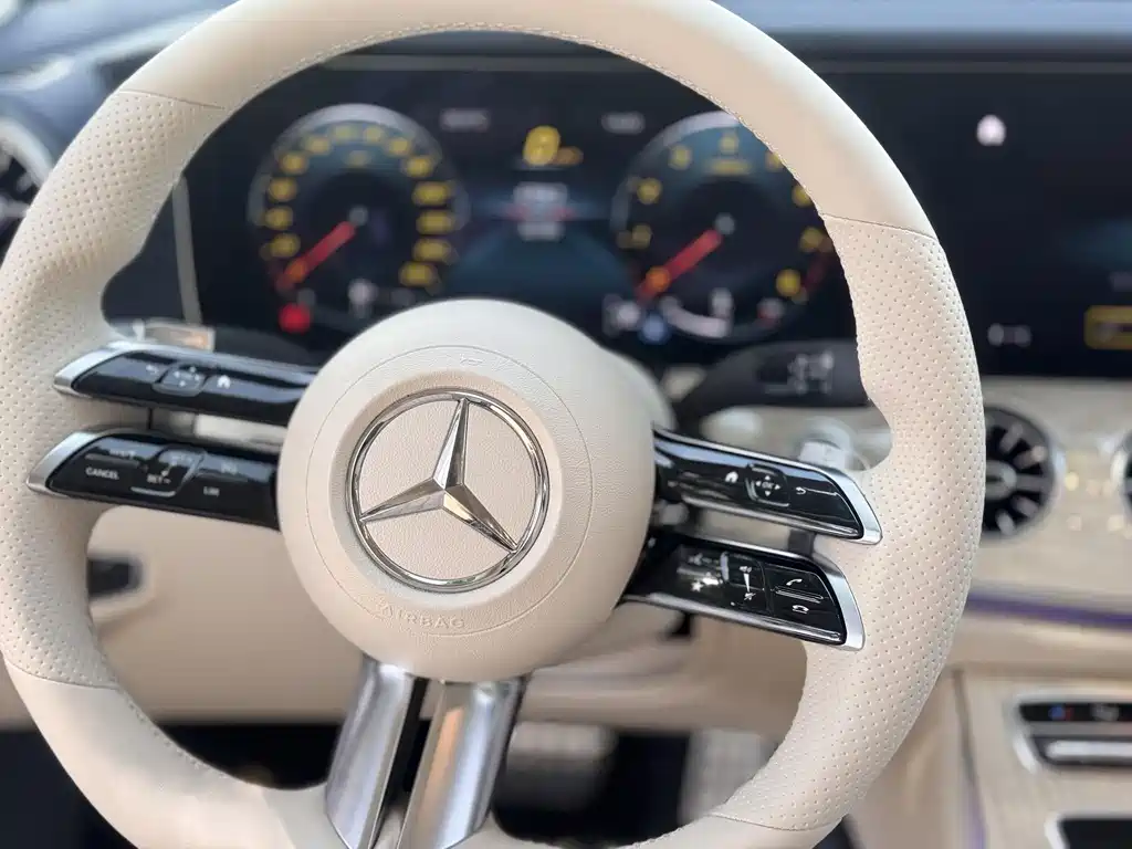 Mercedes-Benz E-Class E 2023 E 260