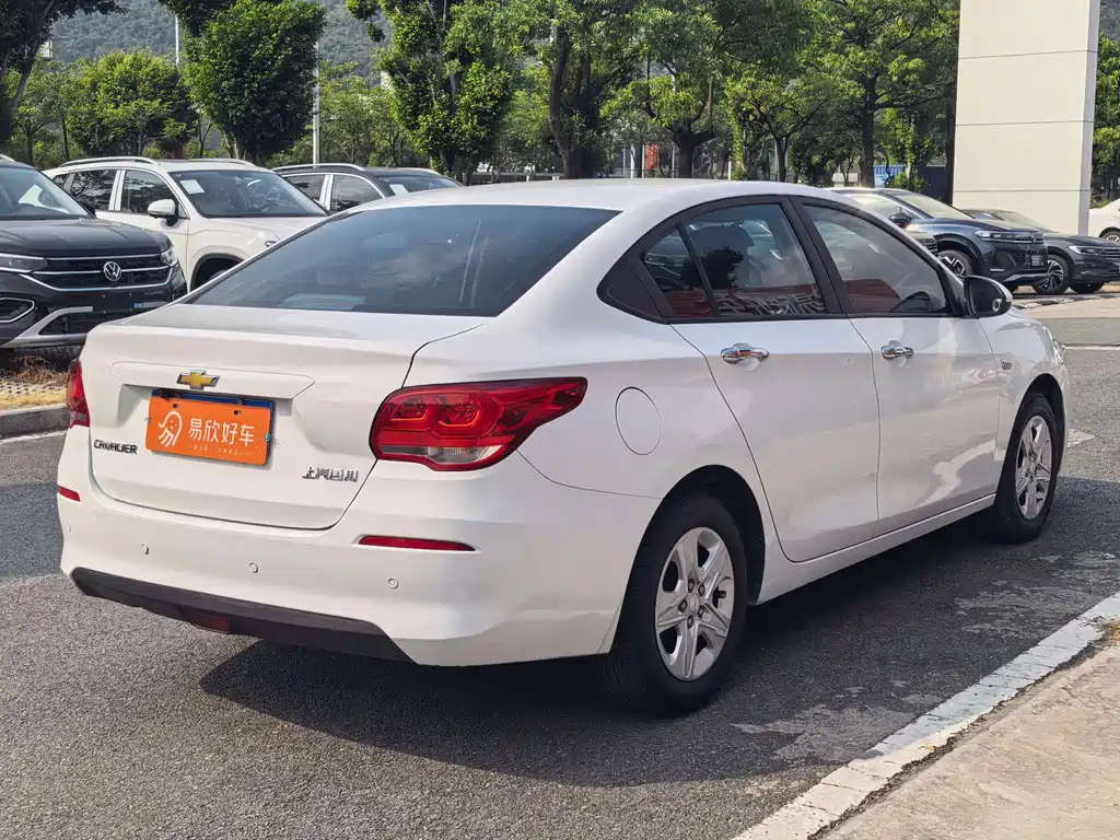 Chevrolet Cavalier — миниатюра 7