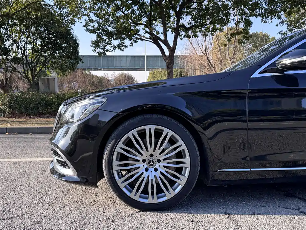 MERCEDES-BENZ S CLASS