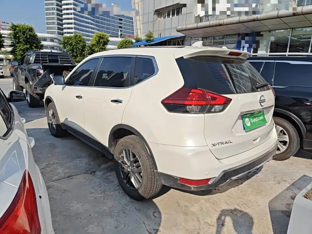 Nissan X-Trail — миниатюра 5