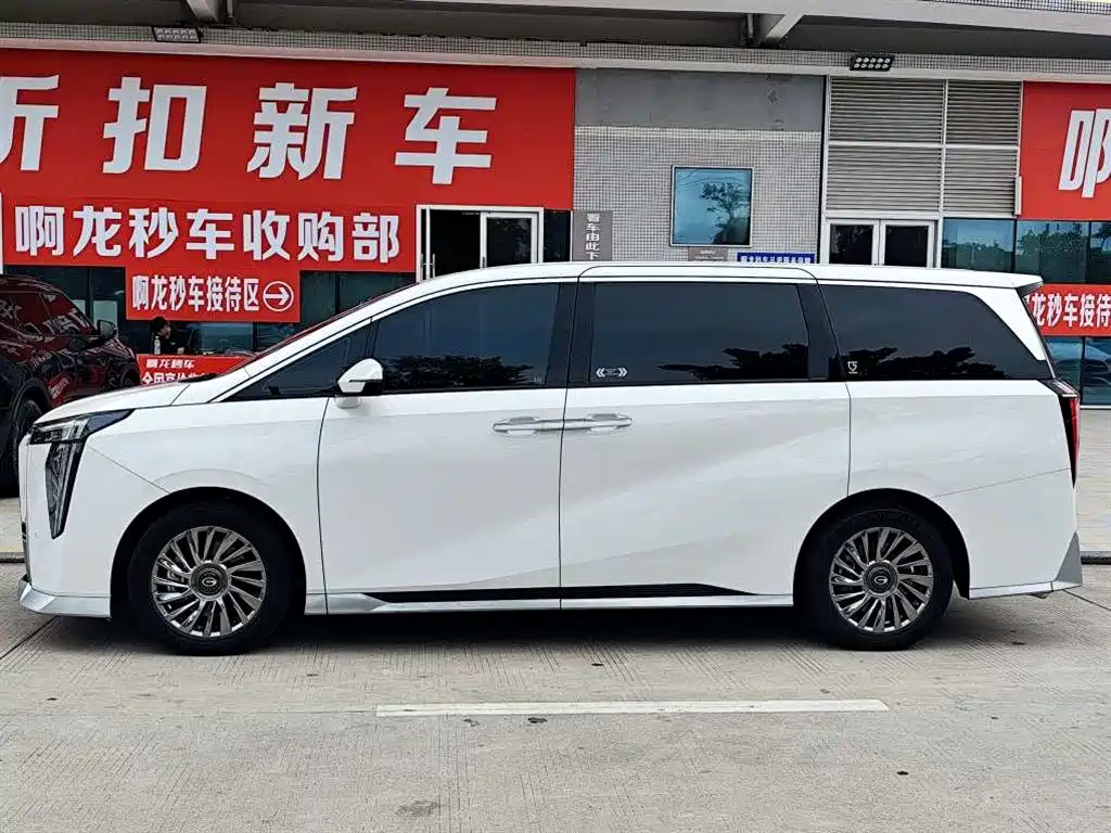 GAC Motor Trumpchi M8 — миниатюра 3
