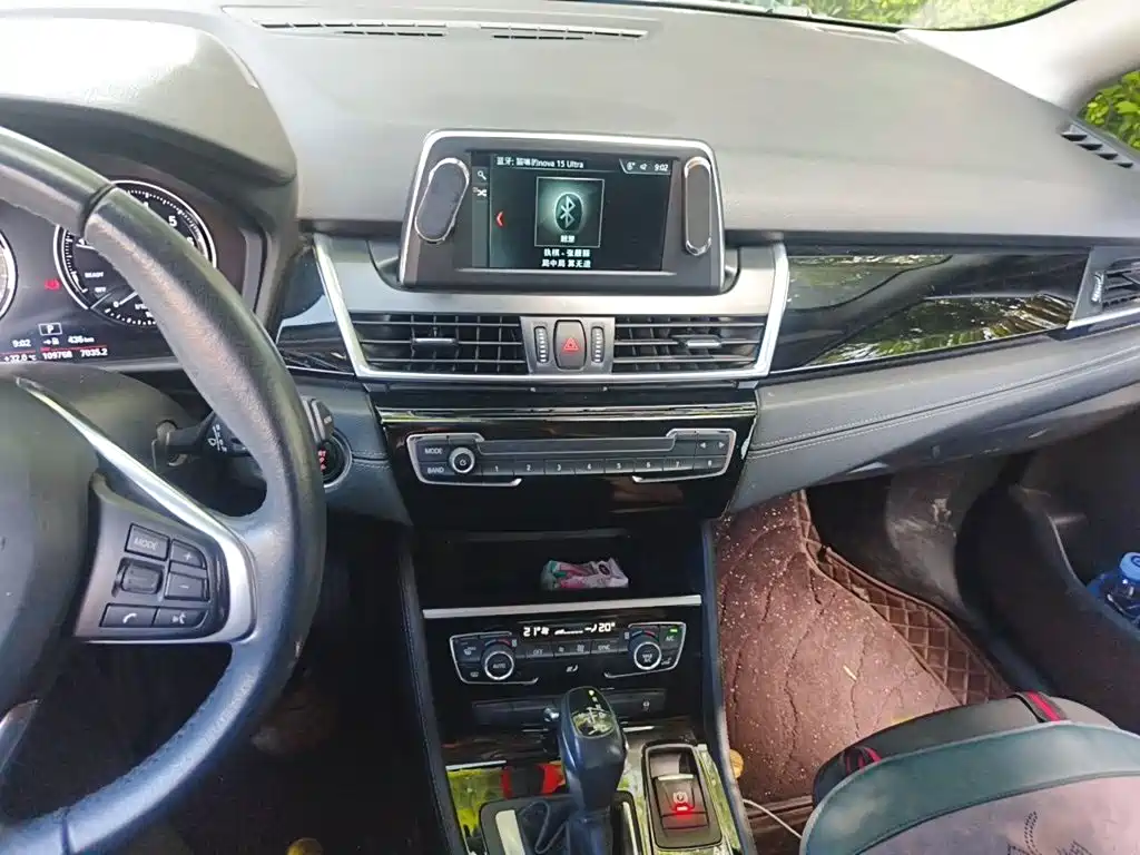 BMW 2 Series Active Tourer — миниатюра 6