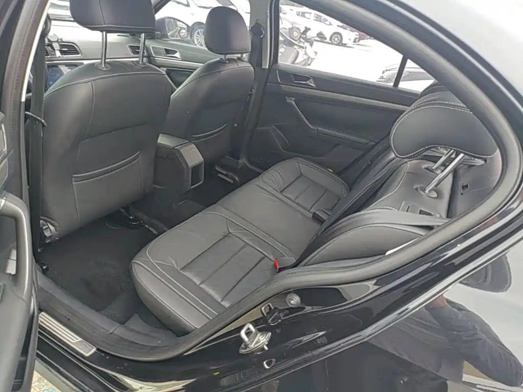 Volkswagen Lavida — миниатюра 17