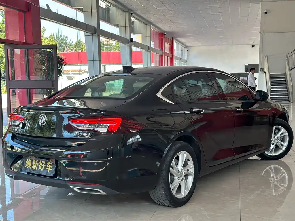 Buick Regal — миниатюра 4