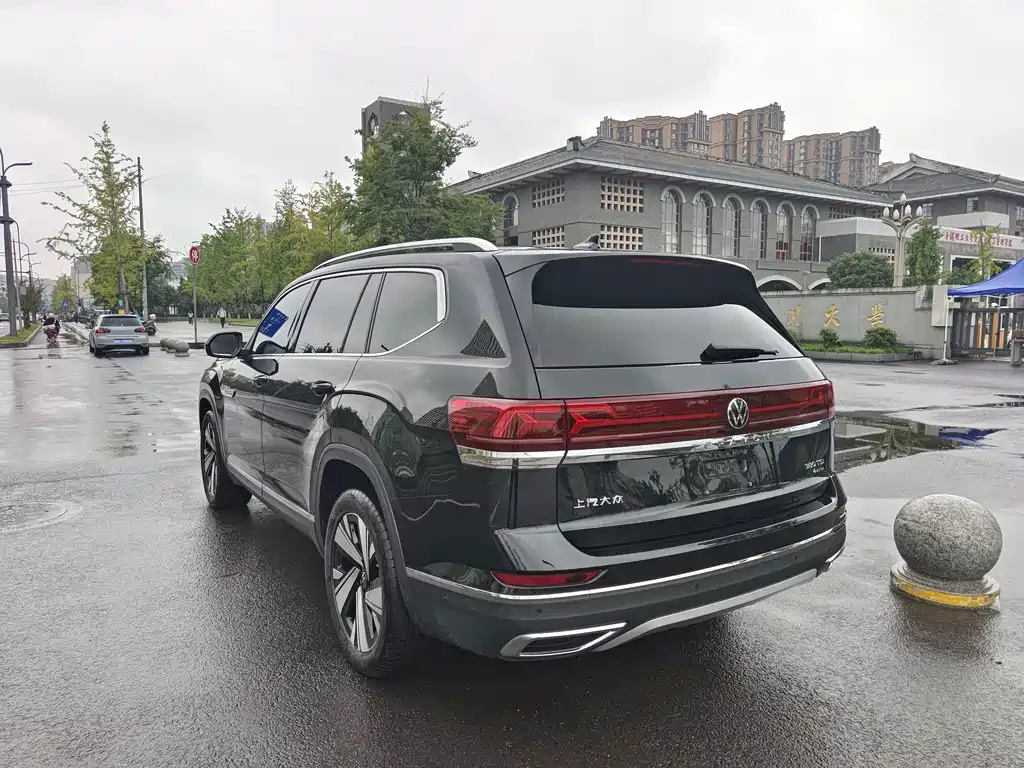Volkswagen Teramont — миниатюра 7