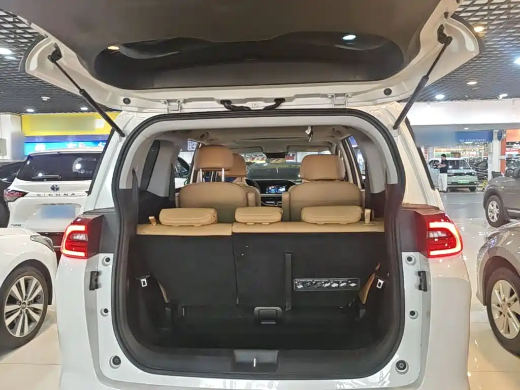 GAC Motor Trumpchi M6 — миниатюра 19