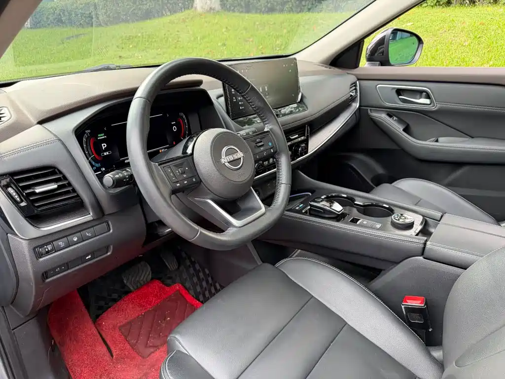 Nissan X-Trail — миниатюра 7