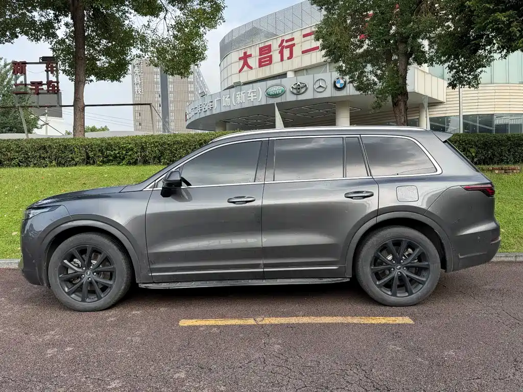 Li Auto Li ONE — миниатюра 3
