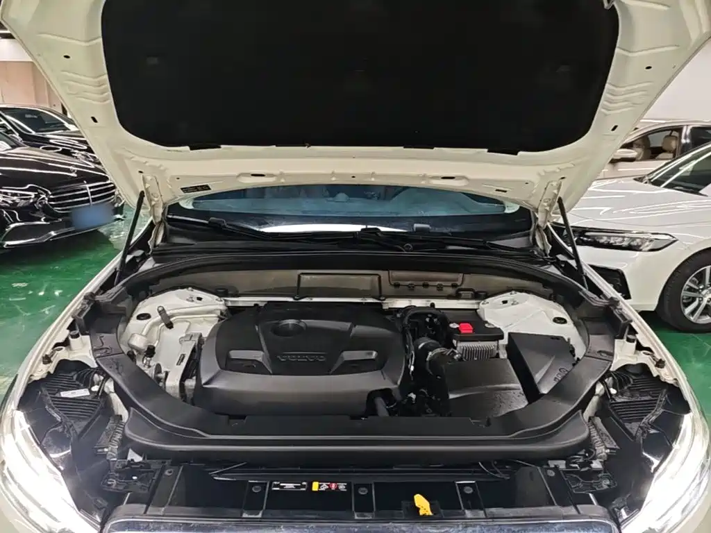 Volvo XC60 — миниатюра 20