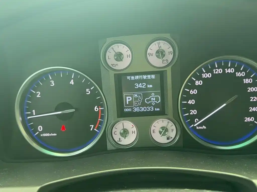 Lexus LX — миниатюра 4
