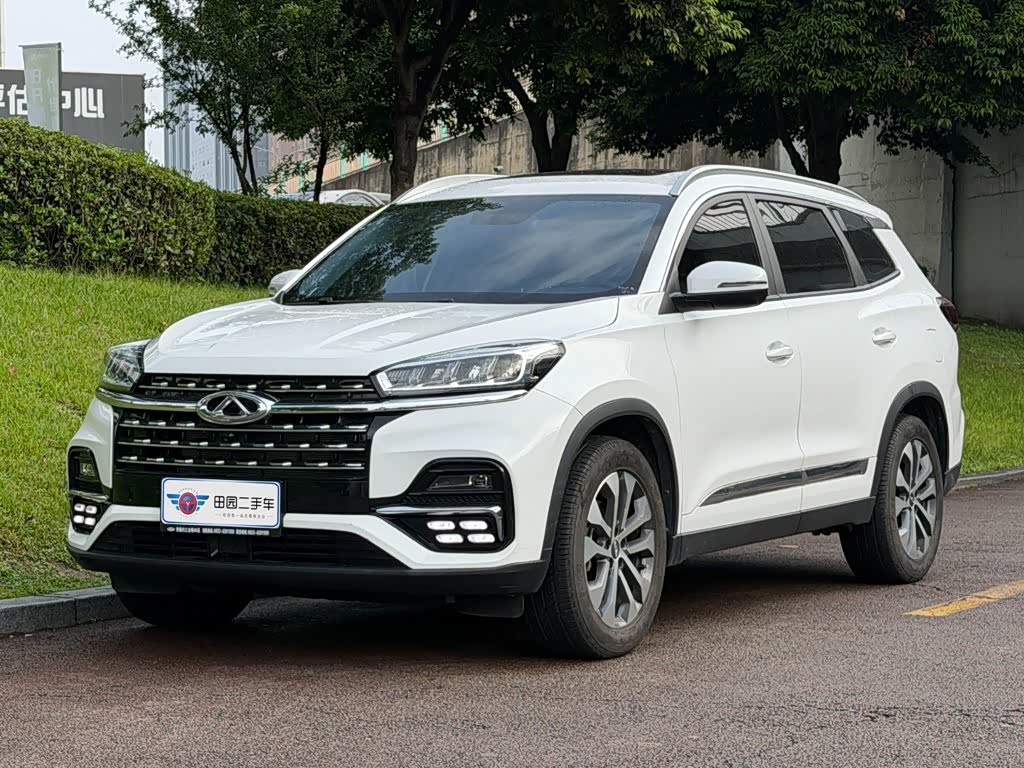 CHERY Tiggo 8 1.5 л 2023 г. Белый, пробег 12000 км