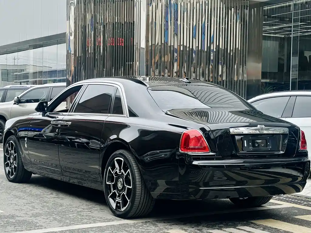 Rolls-Royce Ghost — миниатюра 4