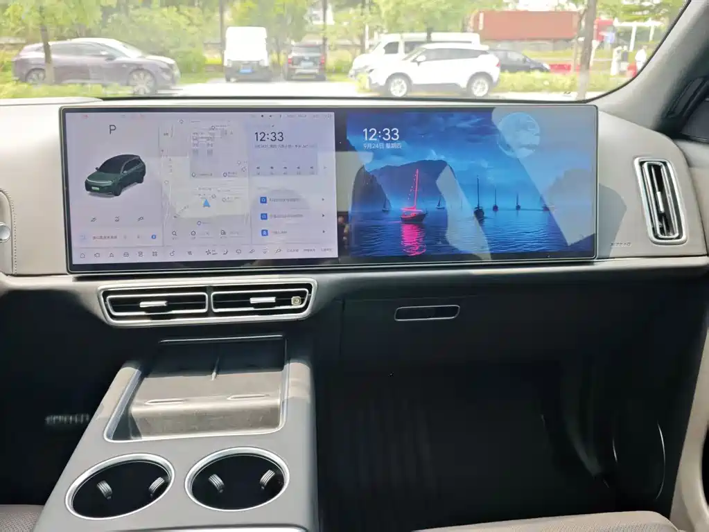 Li Auto Li L8 — миниатюра 10