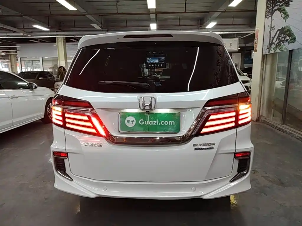 Honda Elysion — миниатюра 6