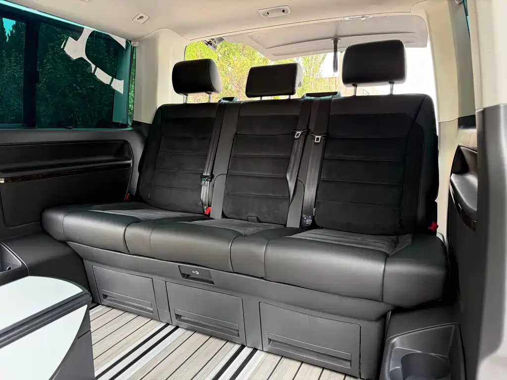 Volkswagen Multivan — миниатюра 20